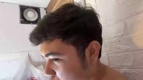 Snapshot of cesar_mask chatting on 02.15.26 cesar_mask online show from 02.15.26