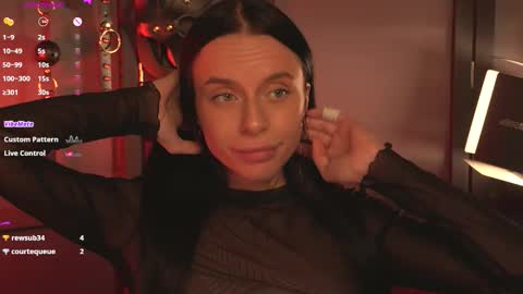 Casey online show from 10.10.25