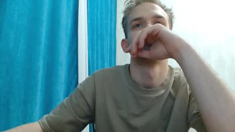 Snapshot of ch1lldril chatting on 01.15.26 ch1lldrill online show from 01.15.26