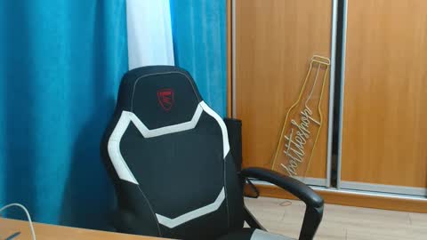 Snapshot of ch1lldril chatting on 02.03.26 ch1lldrill online show from 02.03.26