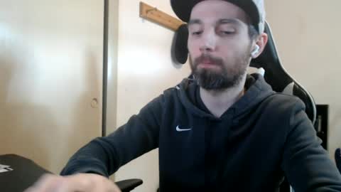 Snapshot of cha_cha_chillin chatting on 06.27.26 cha_cha_chillin online show from 06.27.26
