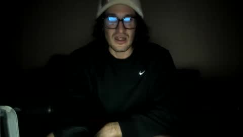 Snapshot of chadpowerz chatting on 02.09.26 Lydong online show from 02.09.26