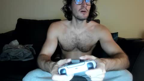 Snapshot of chadpowerz chatting on 02.11.26 Lydong online show from 02.11.26