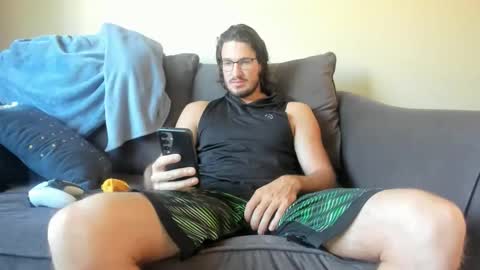 Snapshot of chadpowerz chatting on 03.01.26 Lydong online show from 03.01.26