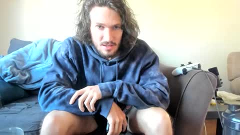 Snapshot of chadpowerz chatting on 03.08.26 Lydong online show from 03.08.26