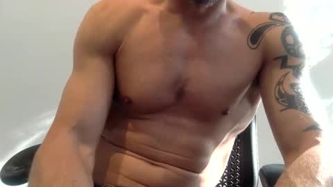 Snapshot of chagaschoo chatting on 03.19.26 Chags online show from 03.19.26