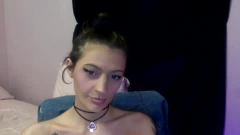 Snapshot of chaicutie chatting on 06.23.26 chaia online show from 06.23.26