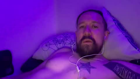 Snapshot of chalex2 chatting on 11.30.25 chalex2 online show from 11.30.25