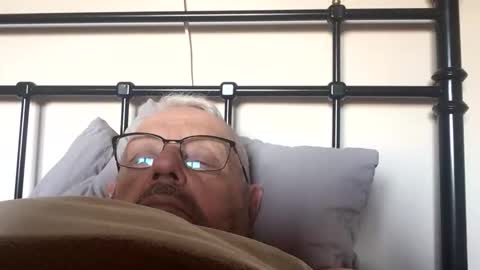 challe online show from 04.04.26