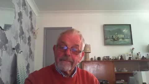 Champers online show from 05.05.26