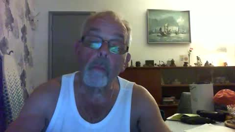 Snapshot of champers37 chatting on 05.28.26 Champers online show from 05.28.26