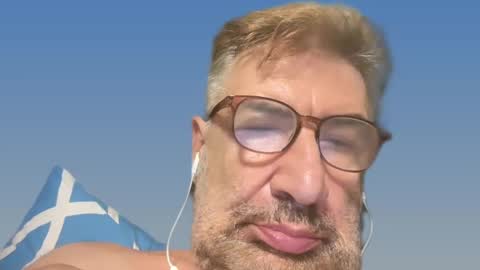 Snapshot of champsex305610 chatting on 03.02.25 champsex305610 online show from 03.02.25