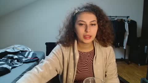 Stephanieblisss online show from 01.06.25