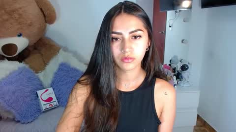 Isabella online show from 12.30.24