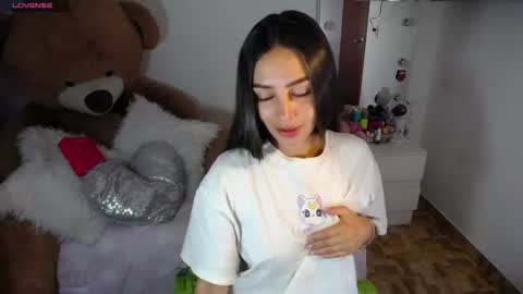 Isabella online show from 07.22.26