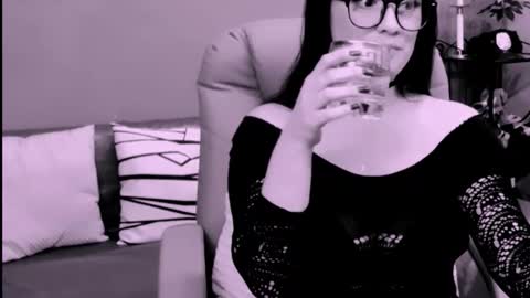 The Queen online show from 11.15.25