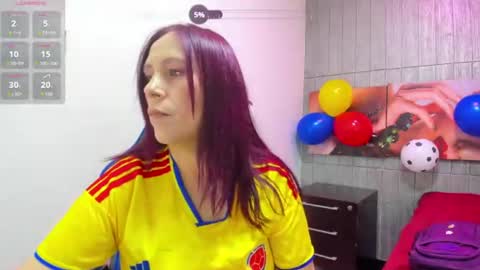 Snapshot of chantalvedette chatting on 06.23.26 online show from 06.23.26
