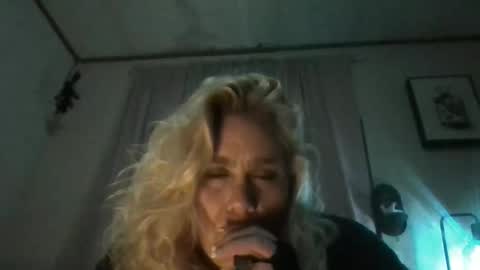 Ms. Behaving online show from 12.26.24