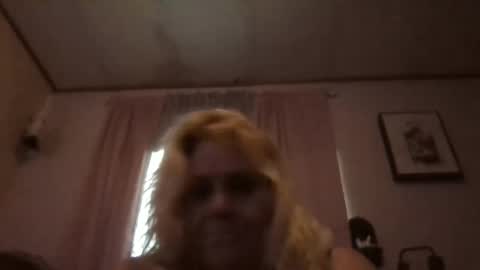 Ms. Behaving online show from 01.08.25