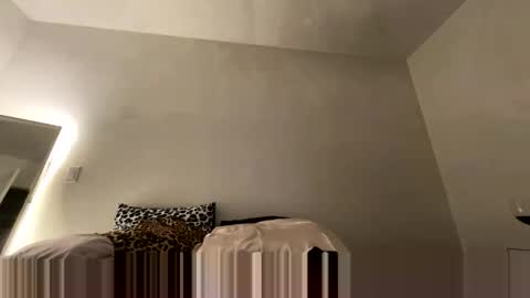 charismasweets online show from 09.12.25