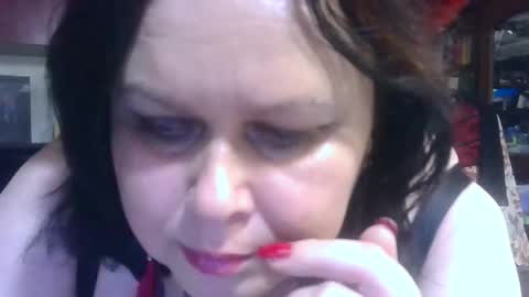 Snapshot of charleekendall chatting on 11.05.25 CharleeKendall online show from 11.05.25