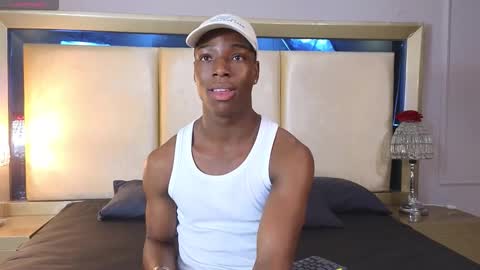 Snapshot of charlesbrown_ chatting on 03.12.26 charlesbrown_ online show from 03.12.26