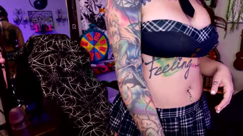 Snapshot of charlette_webb_xxx chatting on 01.22.25 Charlette Webb online show from 01.22.25