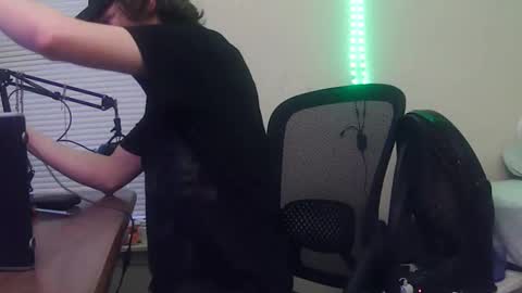 char sexiness online show from 12.22.25