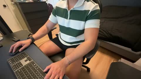 charliekkw online show from 04.20.26