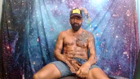 Snapshot of charlieprospect chatting on 10.14.25 Charlie Prospect online show from 10.14.25