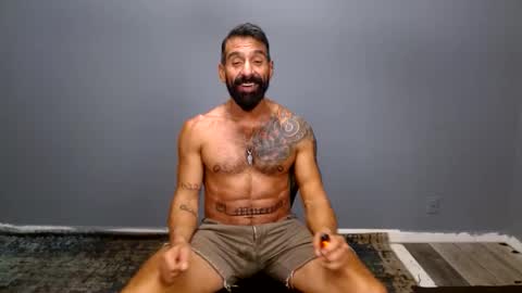 Snapshot of charlieprospect chatting on 12.17.25 Charlie Prospect online show from 12.17.25