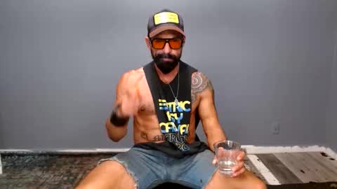 Snapshot of charlieprospect chatting on 12.21.25 Charlie Prospect online show from 12.21.25