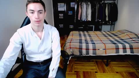 Snapshot of charlieseyer chatting on 02.19.25 carlos reyes online show from 02.19.25