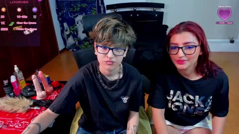 Snapshot of charlietaylorr__ chatting on 12.19.24 Charlie online show from 12.19.24