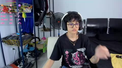 Snapshot of charlietaylorr__ chatting on 05.23.26 Charlie online show from 05.23.26