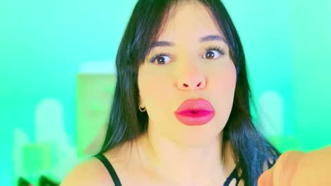 Charloott Evans online show from 10.10.25