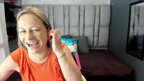 Charlot milf online show from 01.08.26