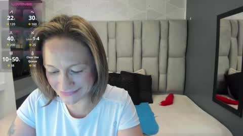 Charlot milf online show from 02.18.26