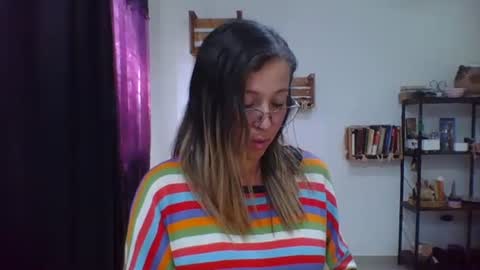 Snapshot of charlot_ponze chatting on 11.24.25 charlott online show from 11.24.25