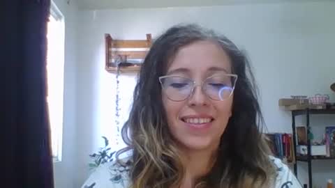 Snapshot of charlot_ponze chatting on 02.09.26 charlott online show from 02.09.26