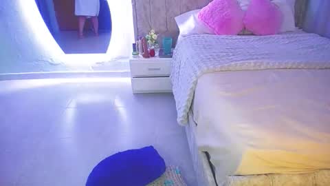 Snapshot of charlot_walker chatting on 02.09.26 Charlote Walker online show from 02.09.26