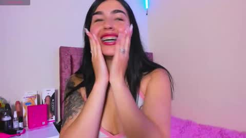 Snapshot of charlothe942 chatting on 12.02.25 Charlothe online show from 12.02.25