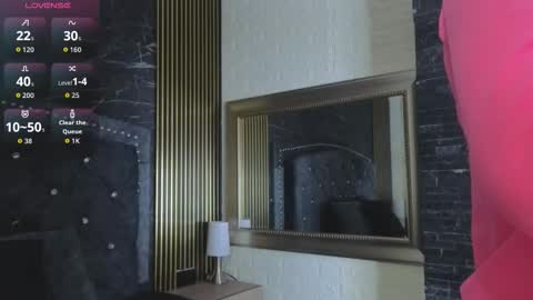 Snapshot of charlotte__g chatting on 02.16.26 charlotte online show from 02.16.26