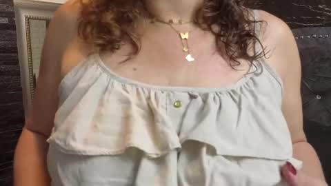 Snapshot of charlotte__g chatting on 03.12.26 charlotte online show from 03.12.26