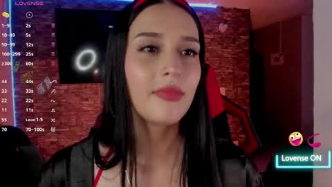 Charlotte  online show from 05.03.26