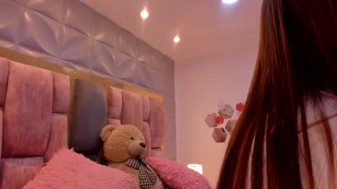 Snapshot of charlotte_icee chatting on 06.16.26 Charlotte Icee online show from 06.16.26