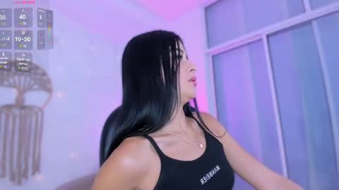 Snapshot of charlotte_marcela chatting on 06.26.26 carlot online show from 06.26.26
