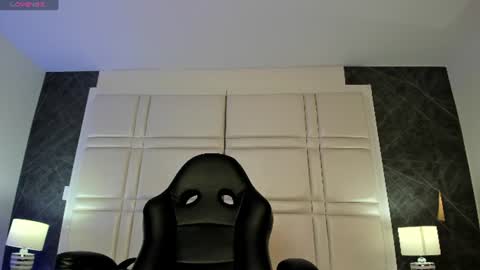 Charlotte  Everyday From 0700 to 1300 Col Time online show from 07.27.26