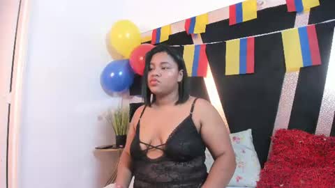 charlottebello_ online show from 06.17.26
