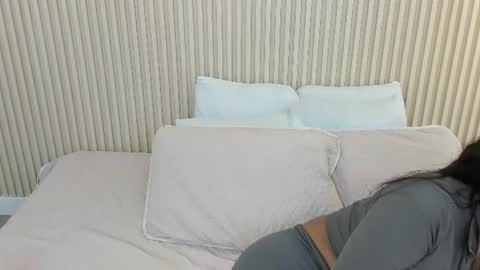 Snapshot of charlottebrowns__ chatting on 06.18.26 Charlotte online show from 06.18.26
